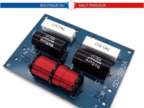 filtre haut-parleur 2 voies 50 à 300 watts 6-8 okms 2300 Hz 0